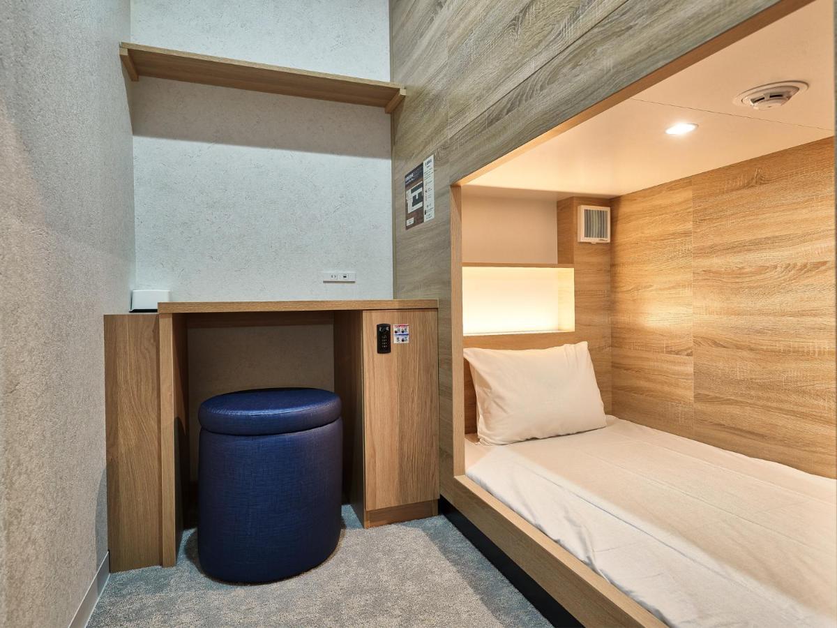 Cabin&Hotel Retime Naha Bagian luar foto