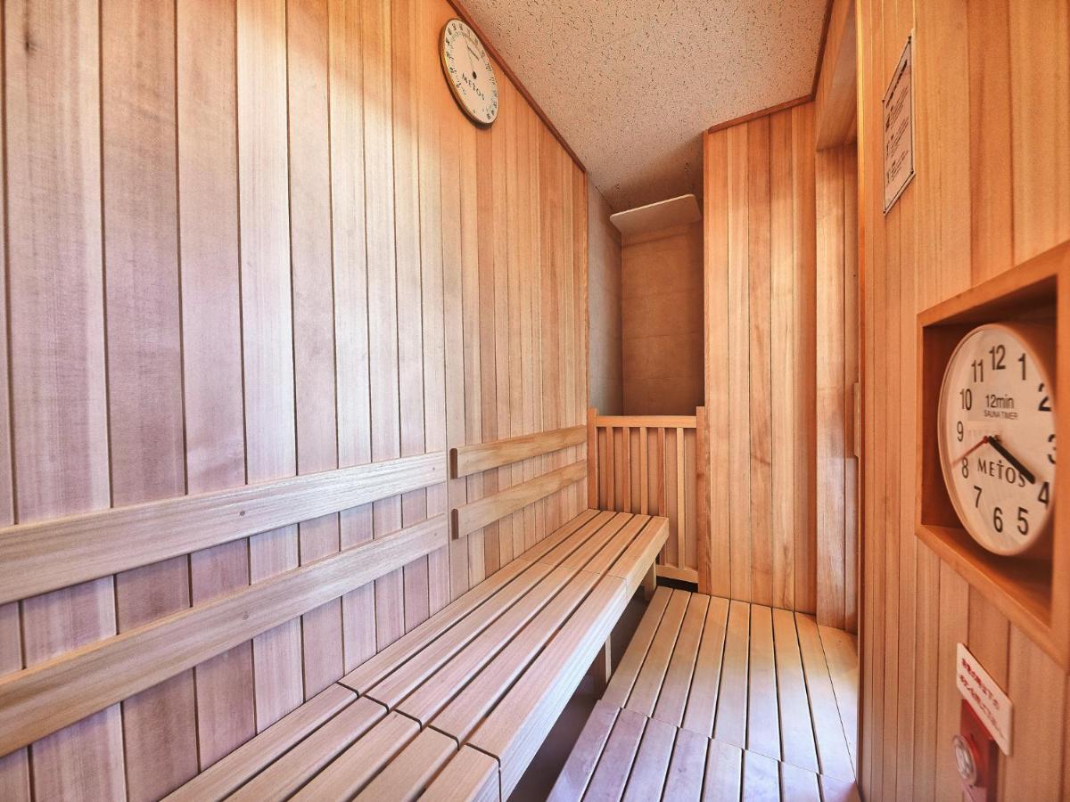 Cabin&Hotel Retime Naha Bagian luar foto